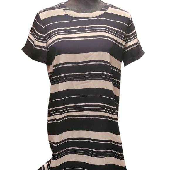 ADRIENNE VITTADINI NEW WITHOUT TAGS DRESS - Picture 2 of 4